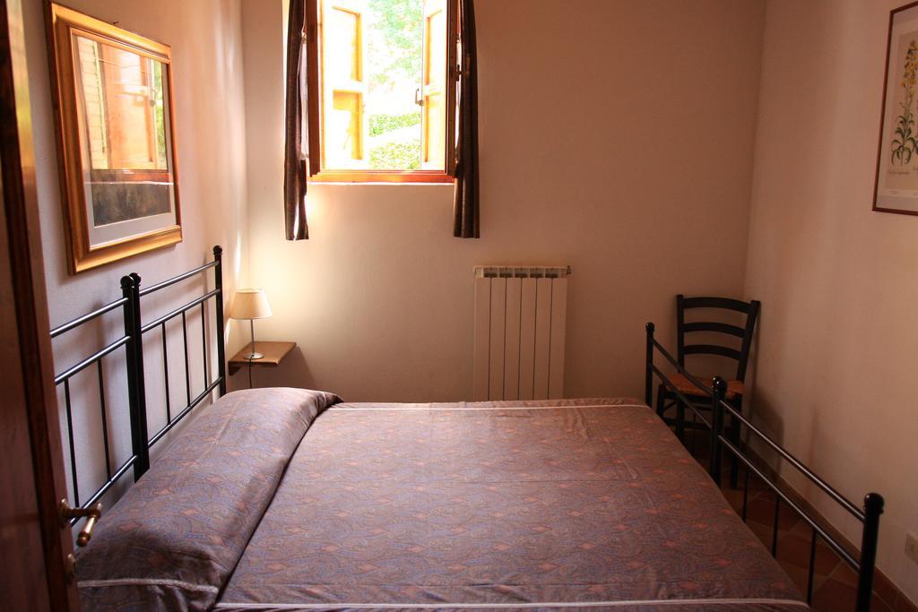 Agriturismo Villa Opera Volterra Zimmer foto