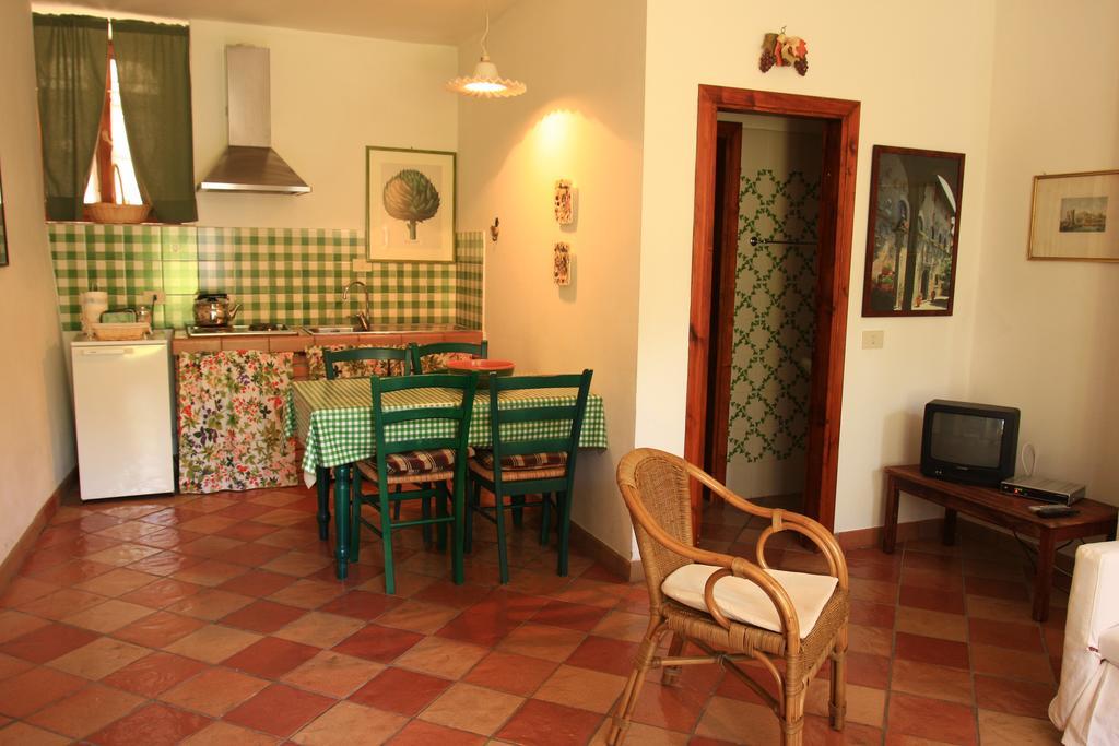Agriturismo Villa Opera Volterra Zimmer foto