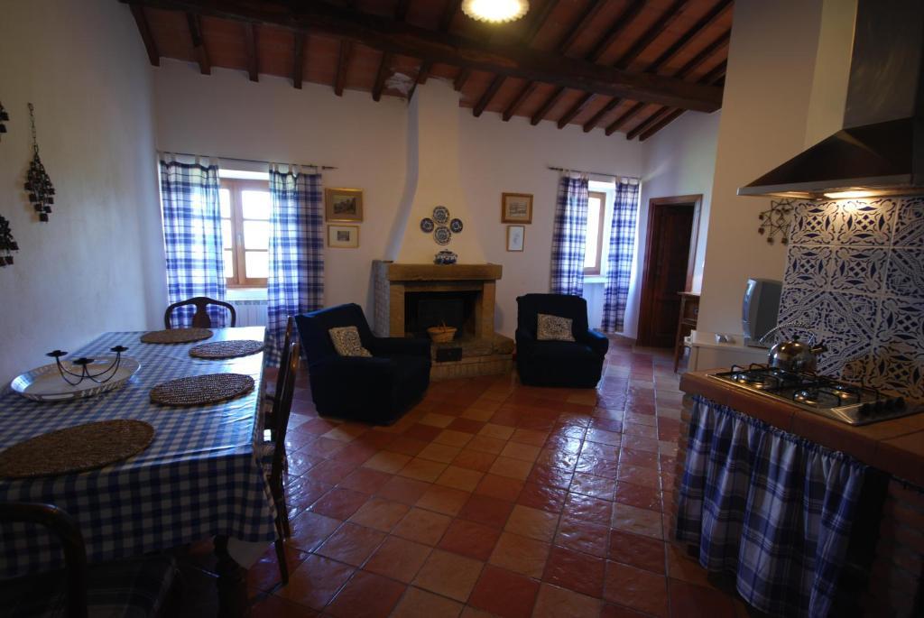 Agriturismo Villa Opera Volterra Zimmer foto